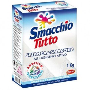 Пятновыводитель Smacchio Tutto с активным кислородом для белых и цветных вещей 1 кг