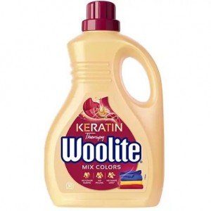 Средство для стирки жидкое Woolite для цветных тканей с Кератином 1.8 л