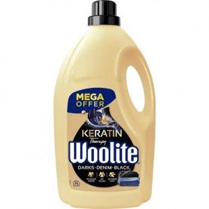 Средство для стирки жидкое Woolite для черных и джинсовых тканей с Кератином 4.5 л